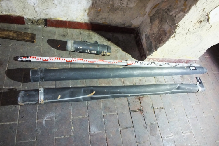 A csatorna csattant, a bilincs pedig kattant - ereszcsatornát akartak lopni